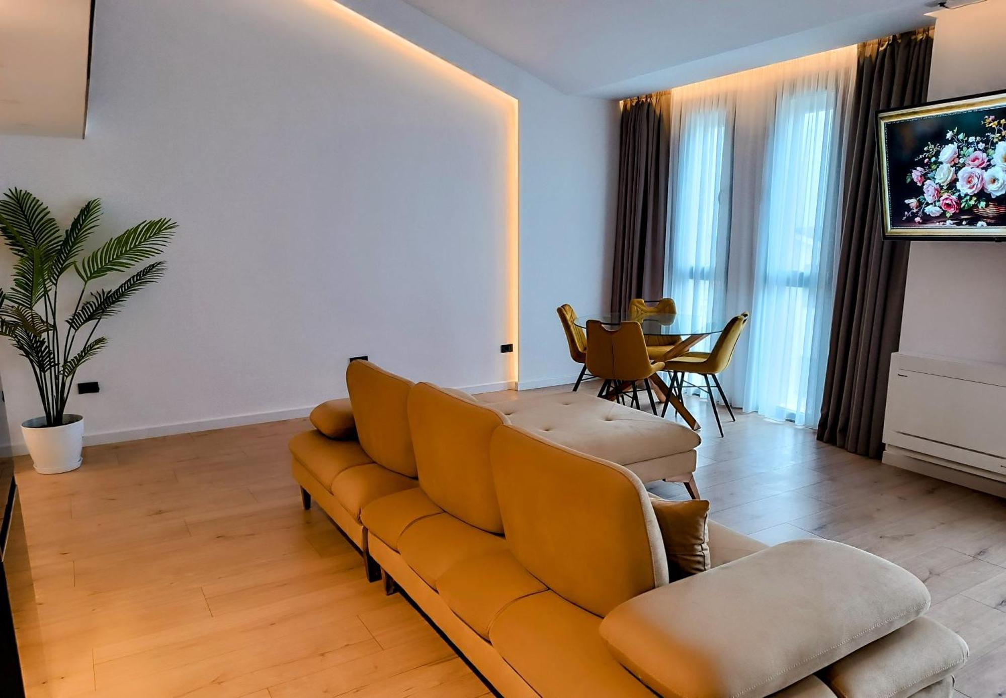 Sunset Retreat Stylish Loft By The Park