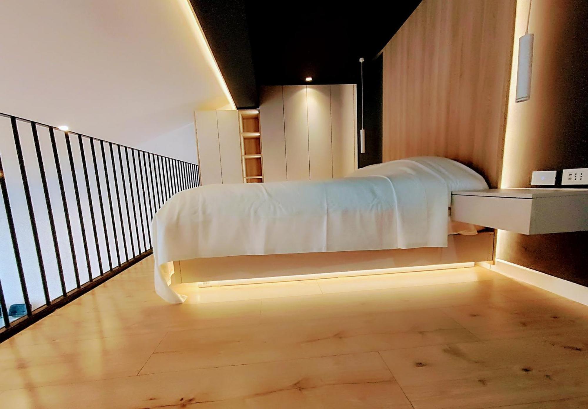公寓 Sunset Retreat Stylish Loft By The Park Tirana